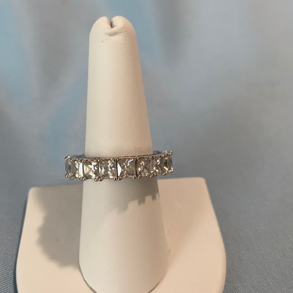 Eternity ring